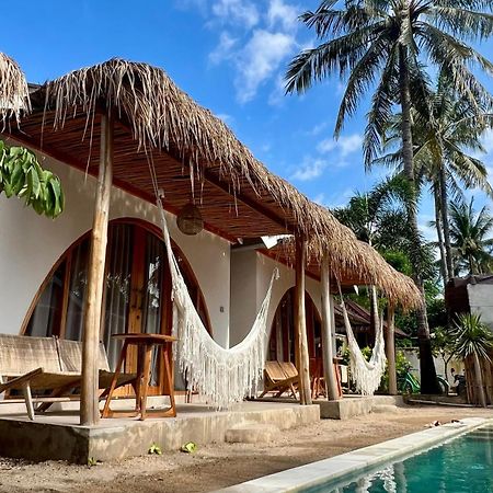 Rumah Canaria Bungalow 길리트라왕안 외부 사진