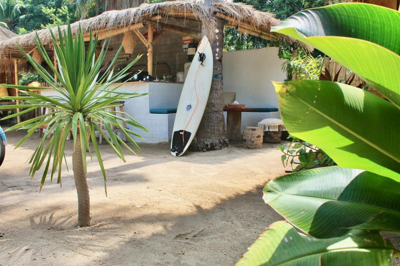 Rumah Canaria Bungalow 길리트라왕안 외부 사진