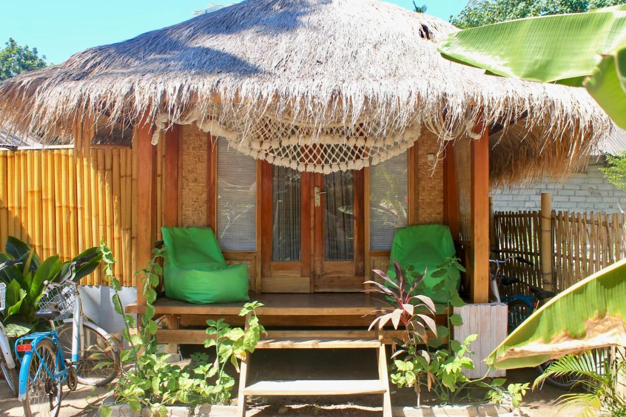 Rumah Canaria Bungalow 길리트라왕안 외부 사진