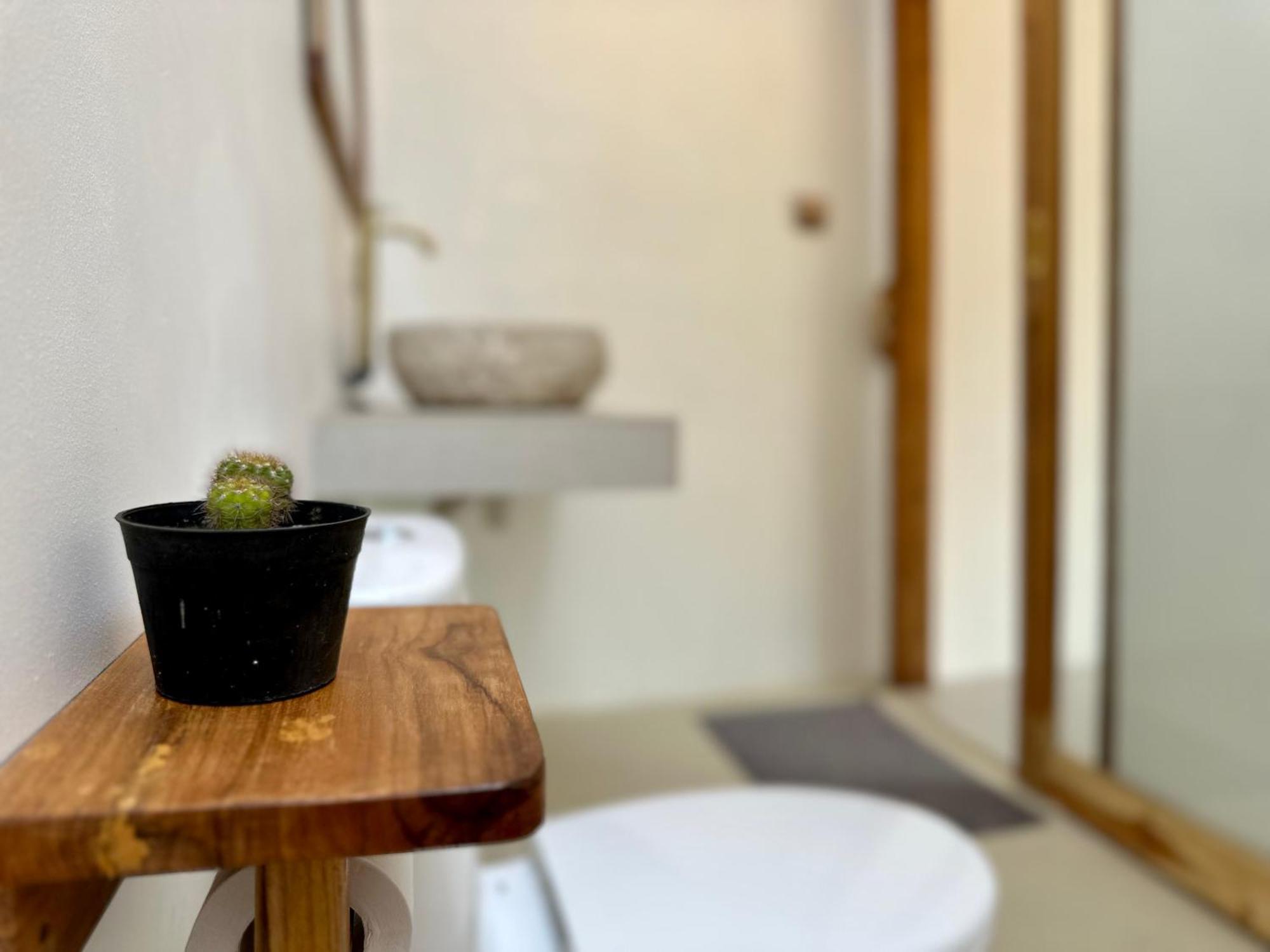 Rumah Canaria Bungalow 길리트라왕안 외부 사진