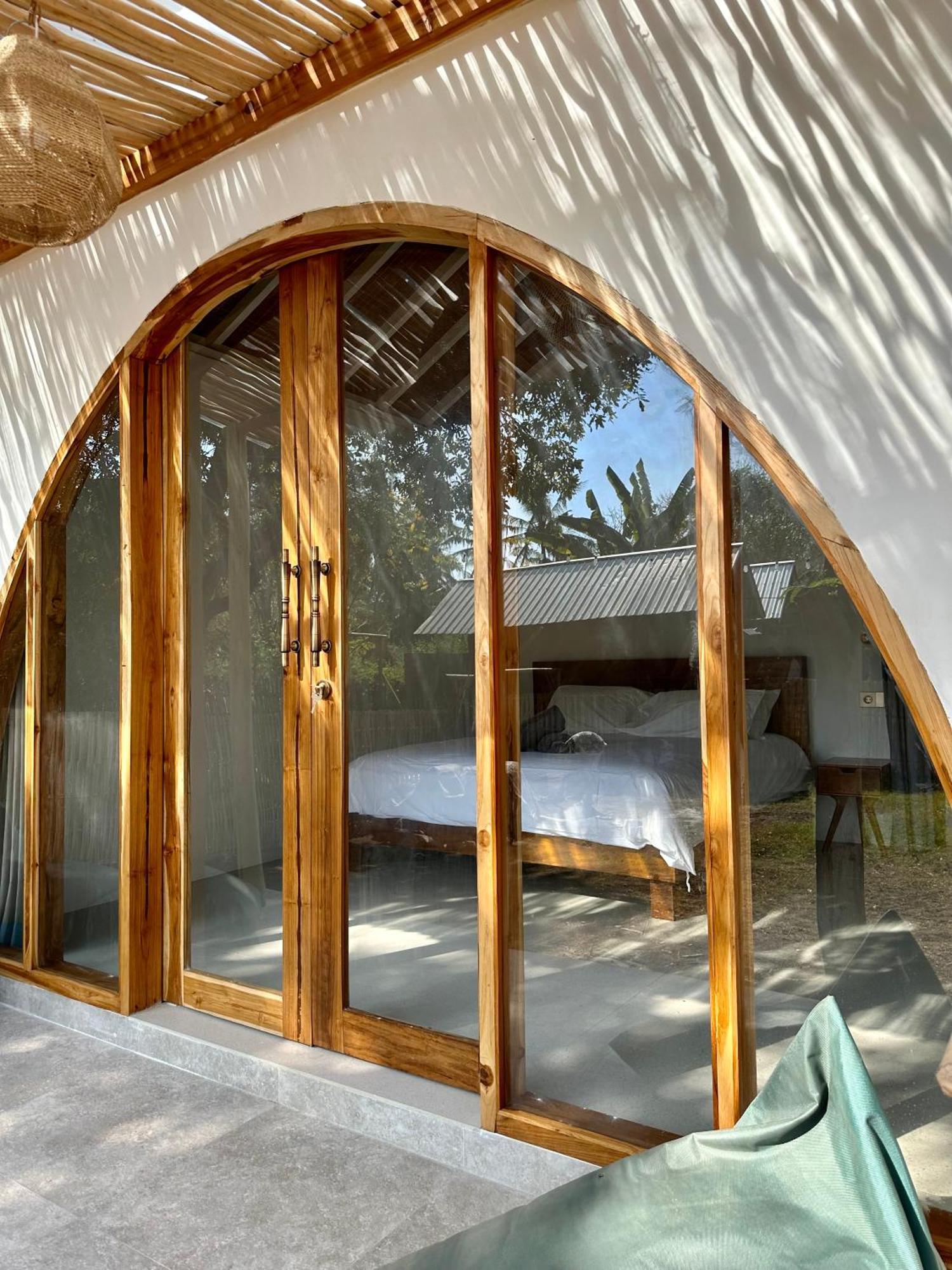 Rumah Canaria Bungalow 길리트라왕안 외부 사진